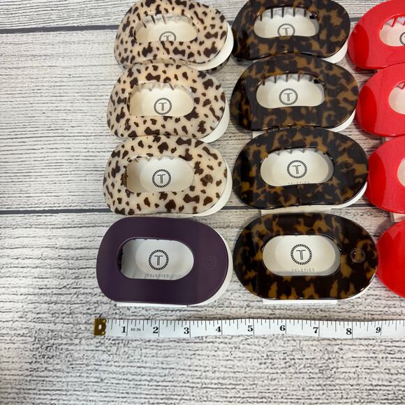 Teleties Assorted Lot Of 32 Hair Clips - Picture 3 of 15